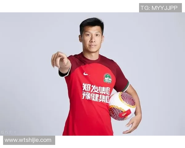 穿上5号球衣的足球传奇人物盘点与辉煌历程